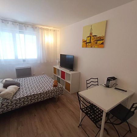 Appartement Neuf Tout Equipe A 600M De La Gare St Charles Marsella Exterior foto